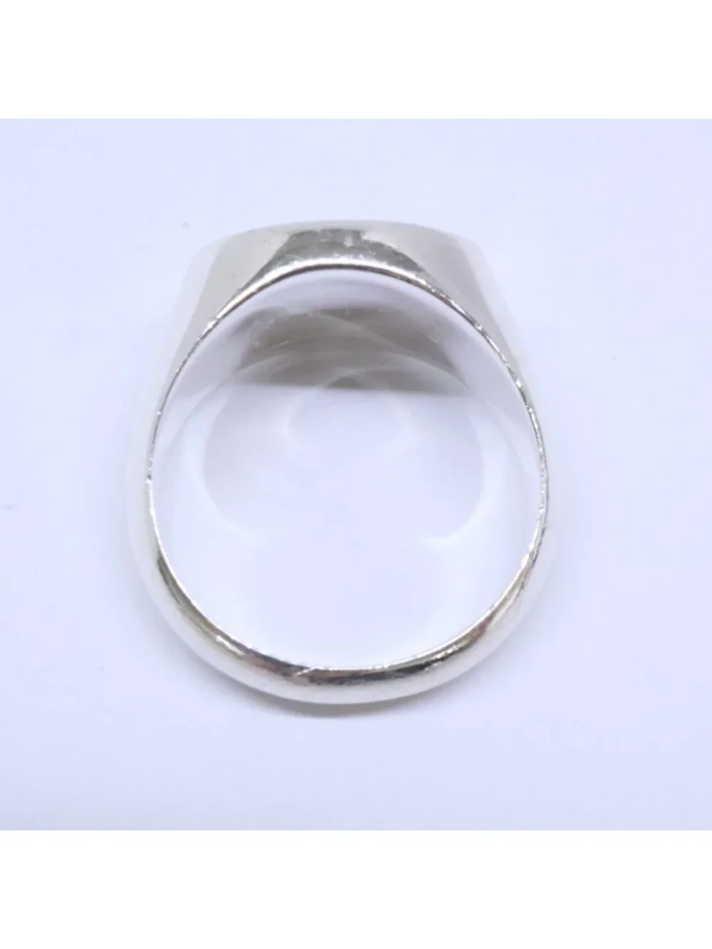 Gucci Trademark Oval 18